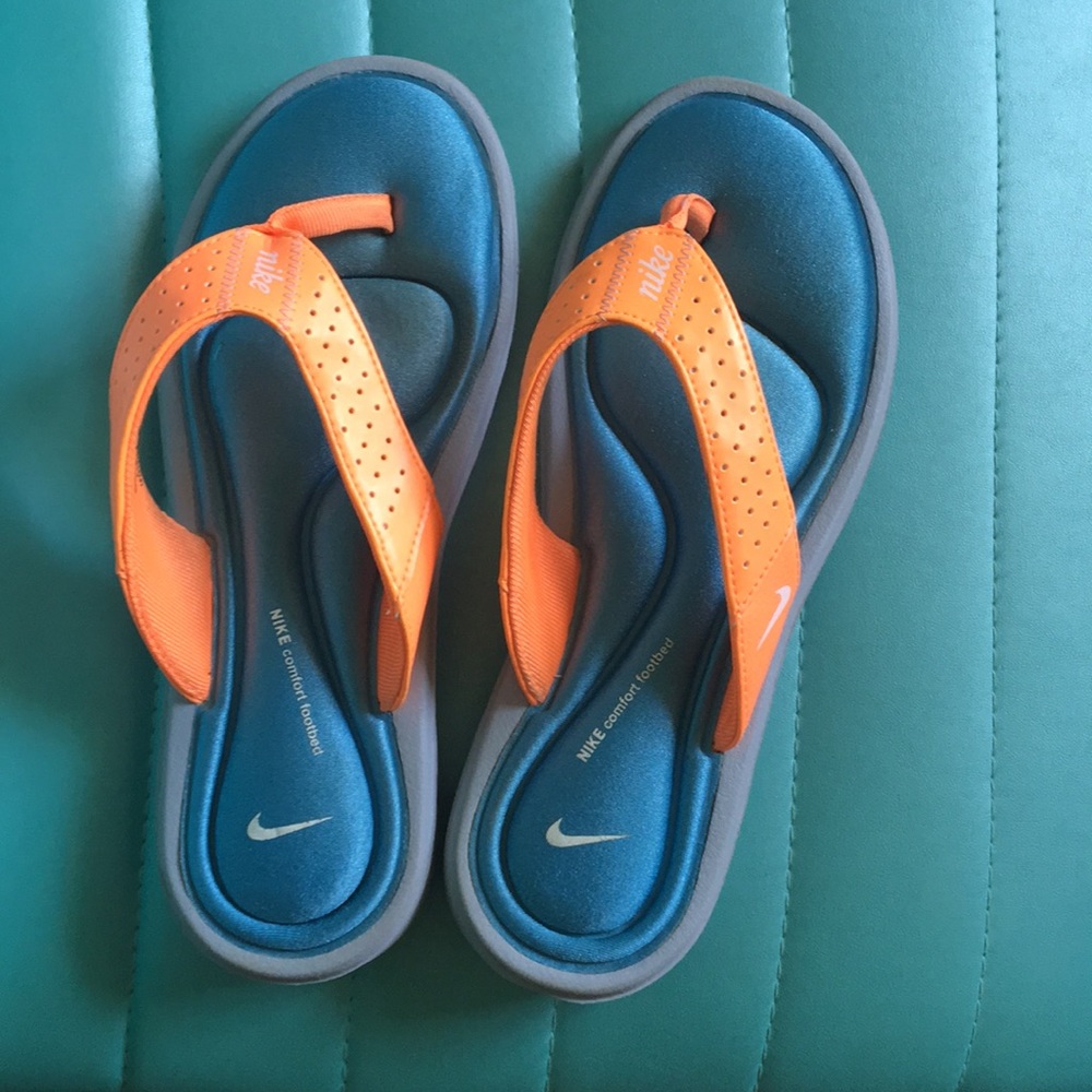 Nike Blue and Peach FlipFlops